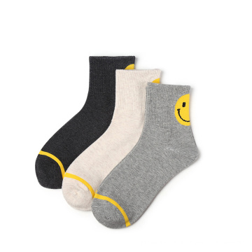 Design floral populaire mignon coton personnalisé en gros fille drôle fille souriante visage chaussettes heureuses